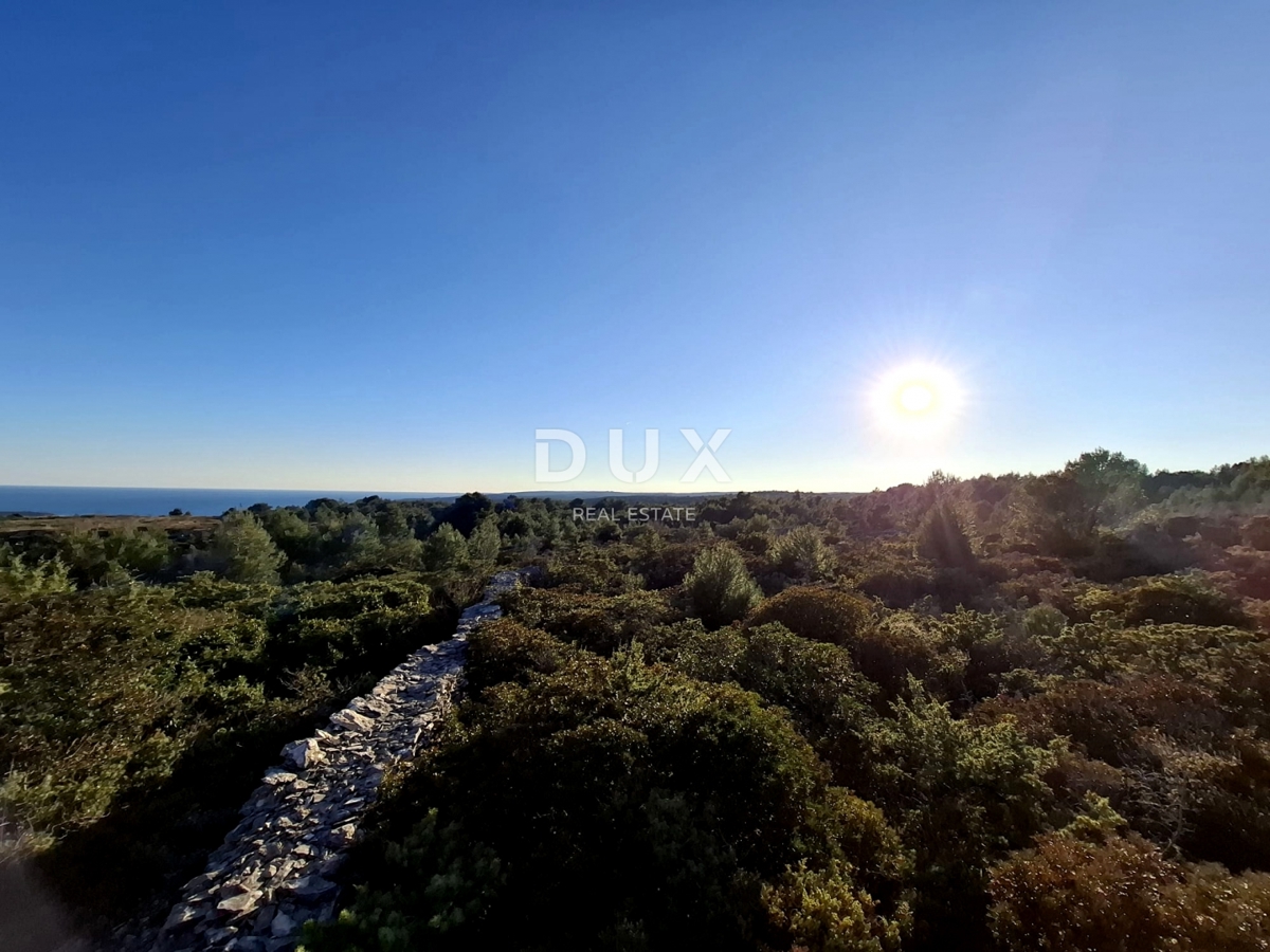 ISTRA, MARČANA - Zemljišče 1.004 m²