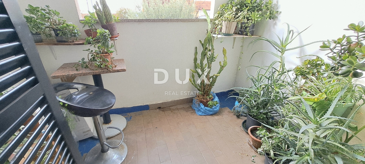 CRIKVENICA - Odlično stanovanje s pogledom na morje, le 200 m od morja