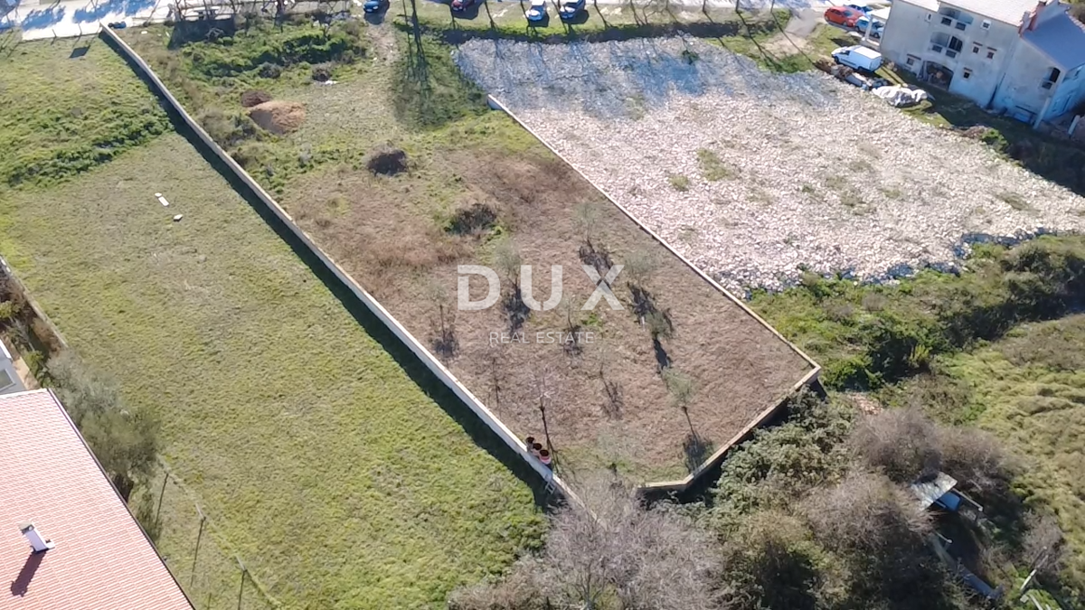 Zemljišče Sinjoretovo, Zadar, 1.605m2