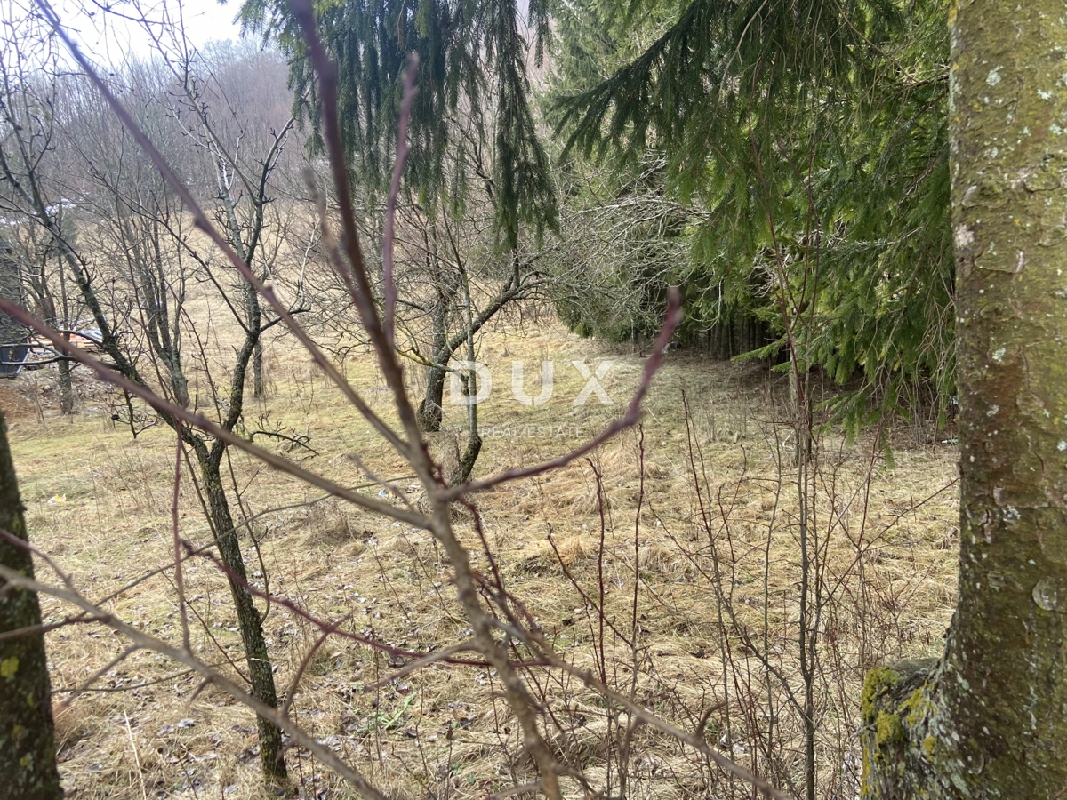 Zemljišče Mrkopalj, 885m2