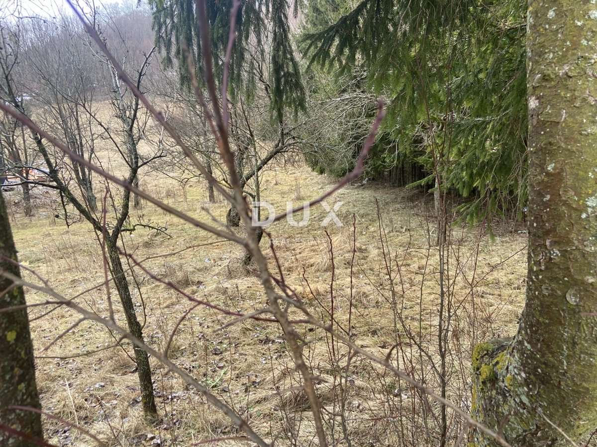 Zemljišče Mrkopalj, 885m2