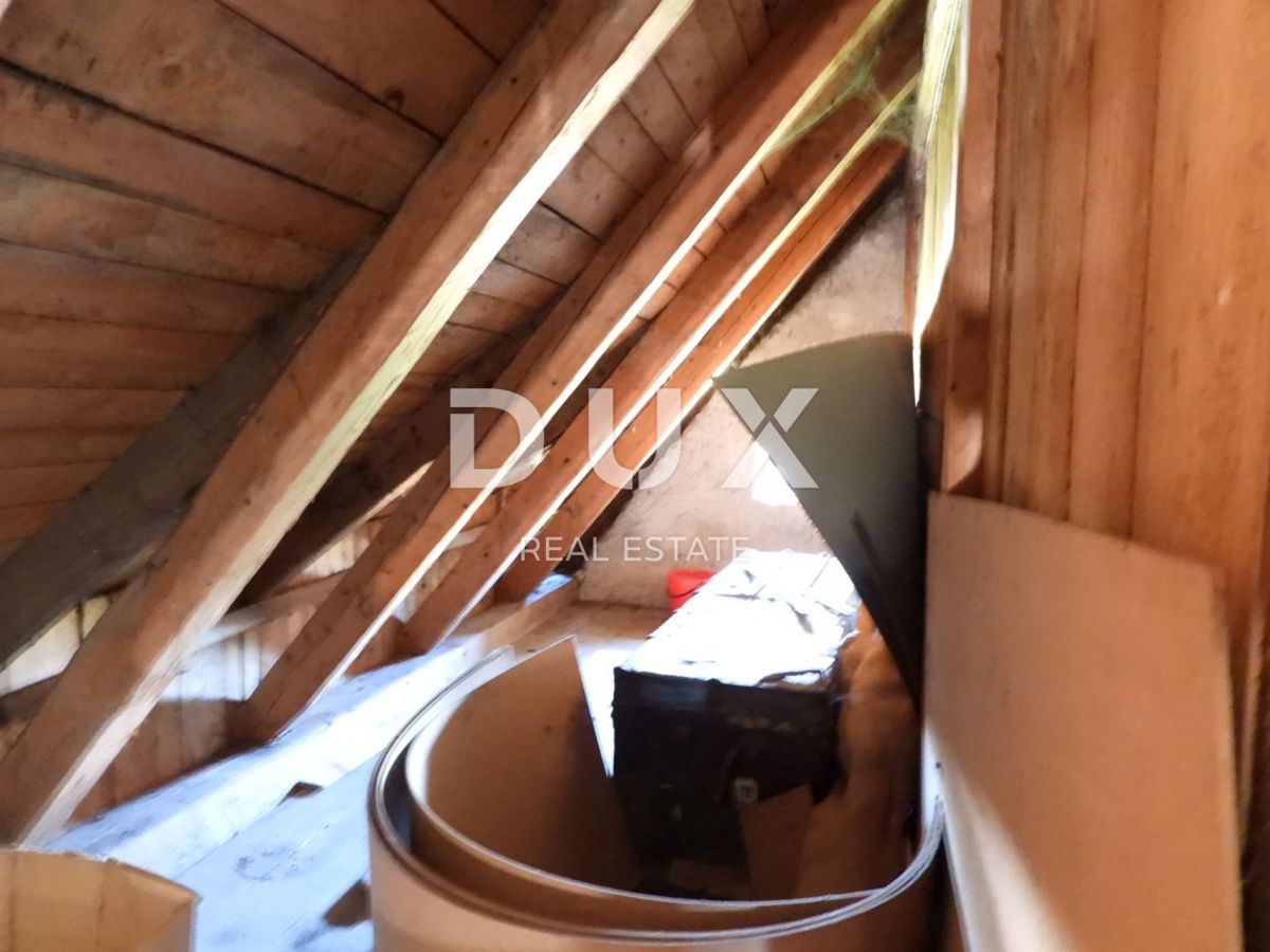 GORSKI KOTAR, SUNGER- stara hiša + 2 gospodarski poslopji + okolica 9000m2