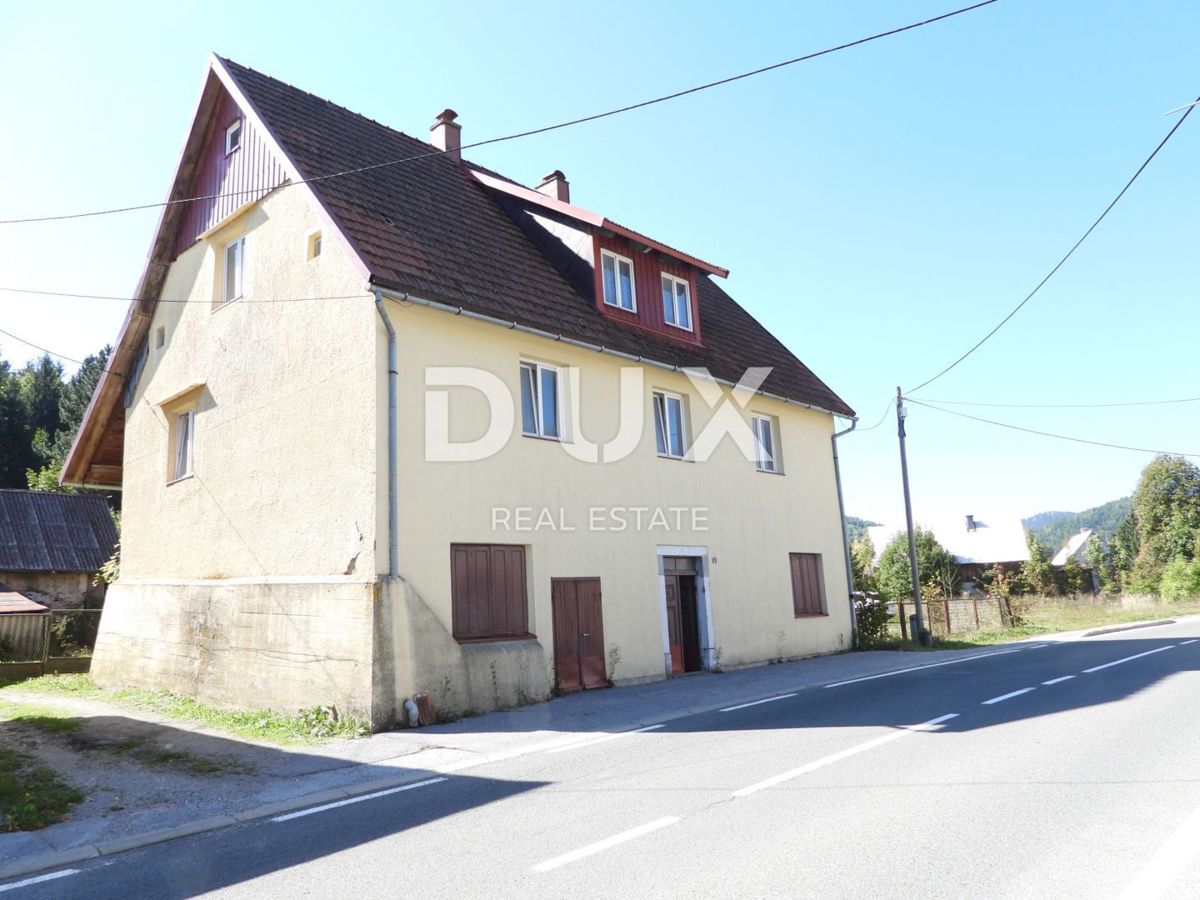 GORSKI KOTAR, SUNGER- stara hiša + 2 gospodarski poslopji + okolica 9000m2