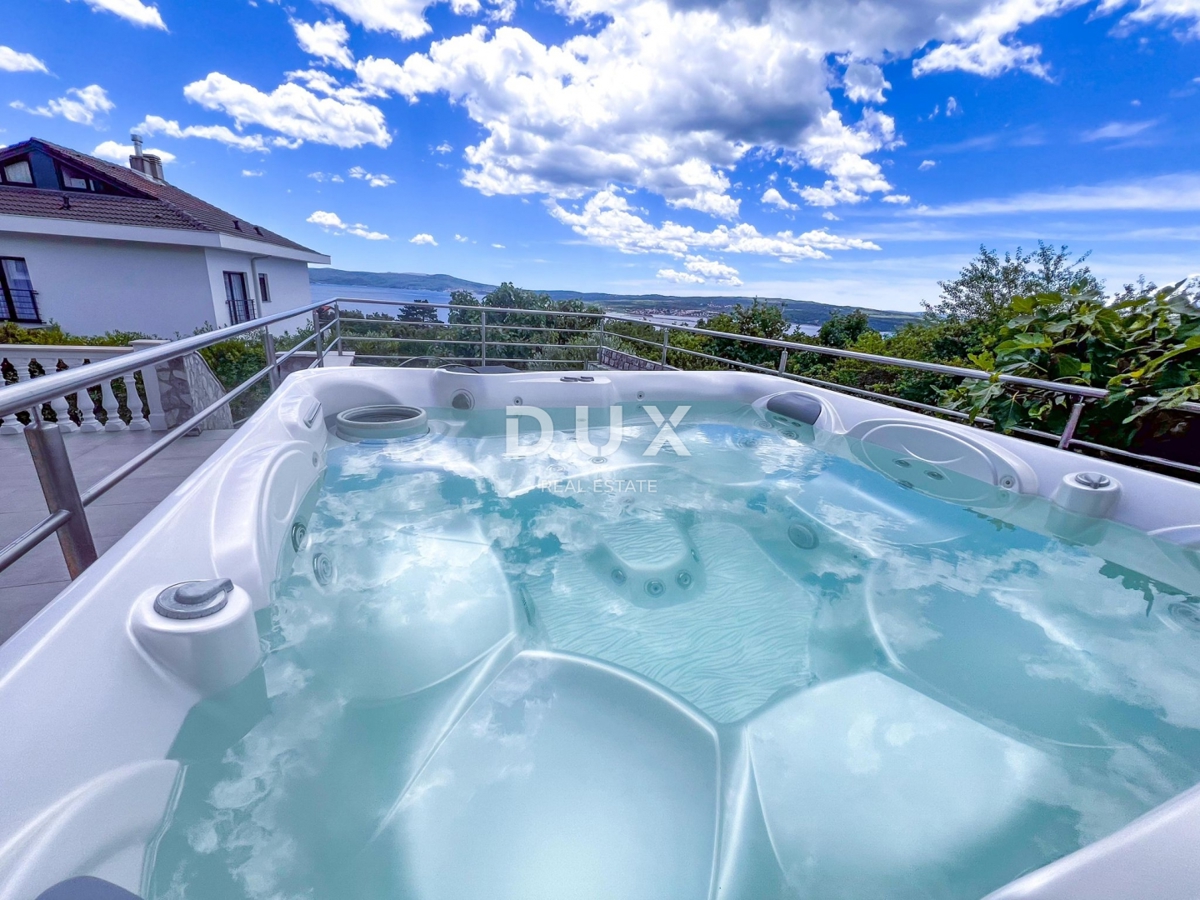 CRIKVENICA - Vila z bazenom in pogledom na Jadran, 300m2