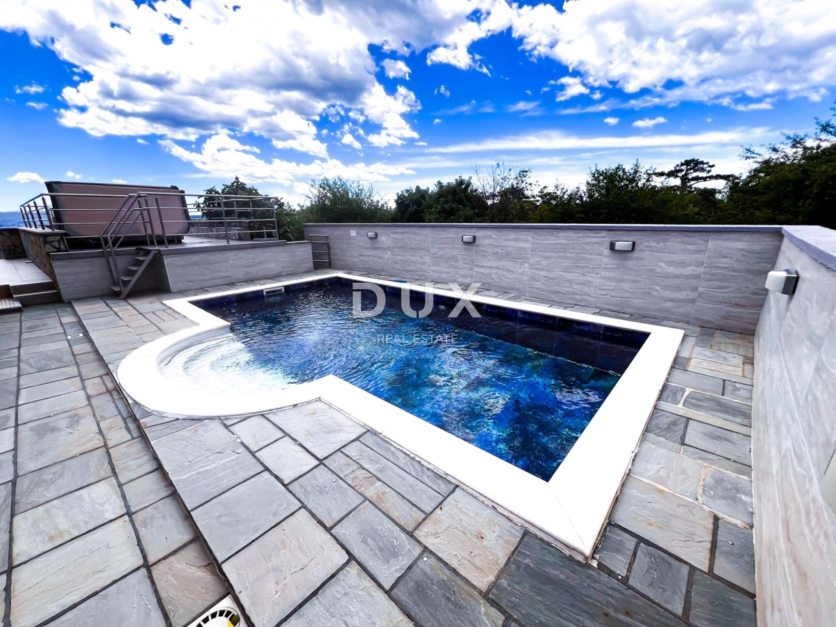 CRIKVENICA - Vila z bazenom in pogledom na Jadran, 300m2