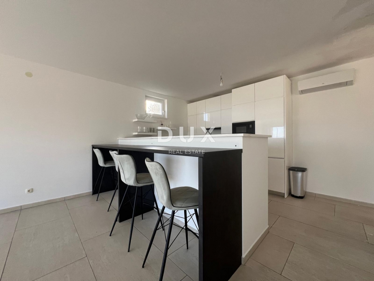 Hiša Klenovica, Novi Vinodolski, 170m2