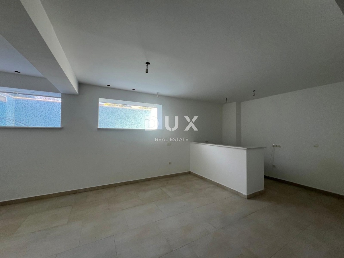 Hiša Klenovica, Novi Vinodolski, 170m2