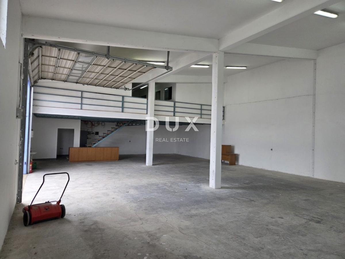 ZADAR, NOVI BOKANJAC - Prodamo skladiščno poslovne prostore!
