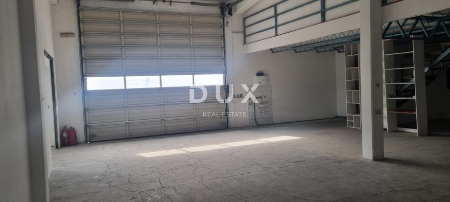 ZADAR, NOVI BOKANJAC - Prodamo skladiščno poslovne prostore!