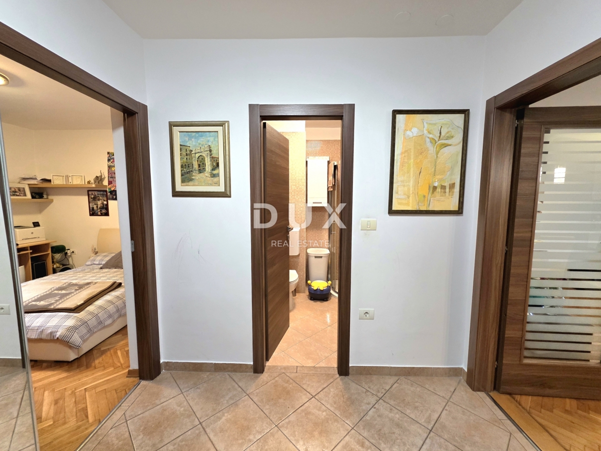 ISTRA, FAŽANA - 3 spalnice + dnevna soba, dvoetažno družinsko stanovanje 150m od plaže in centra