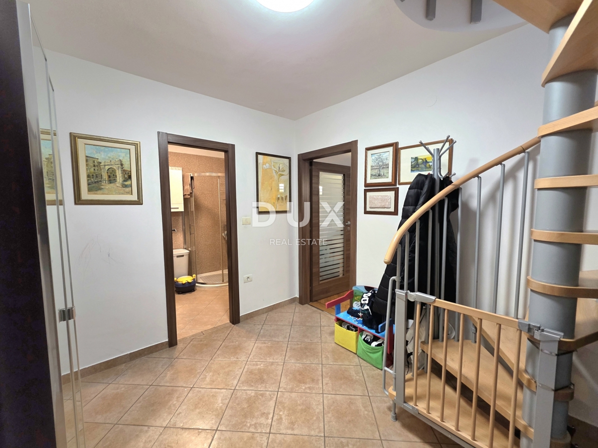ISTRA, FAŽANA - 3 spalnice + dnevna soba, dvoetažno družinsko stanovanje 150m od plaže in centra