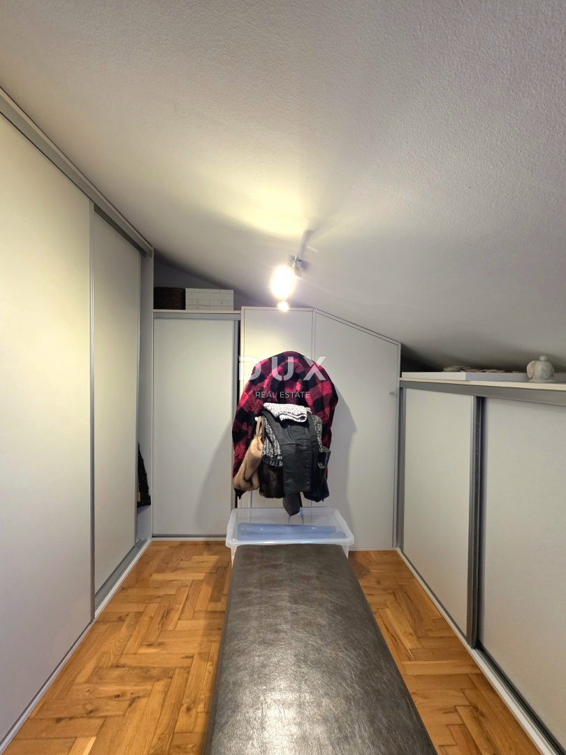 ISTRA, FAŽANA - 3 spalnice + dnevna soba, dvoetažno družinsko stanovanje 150m od plaže in centra