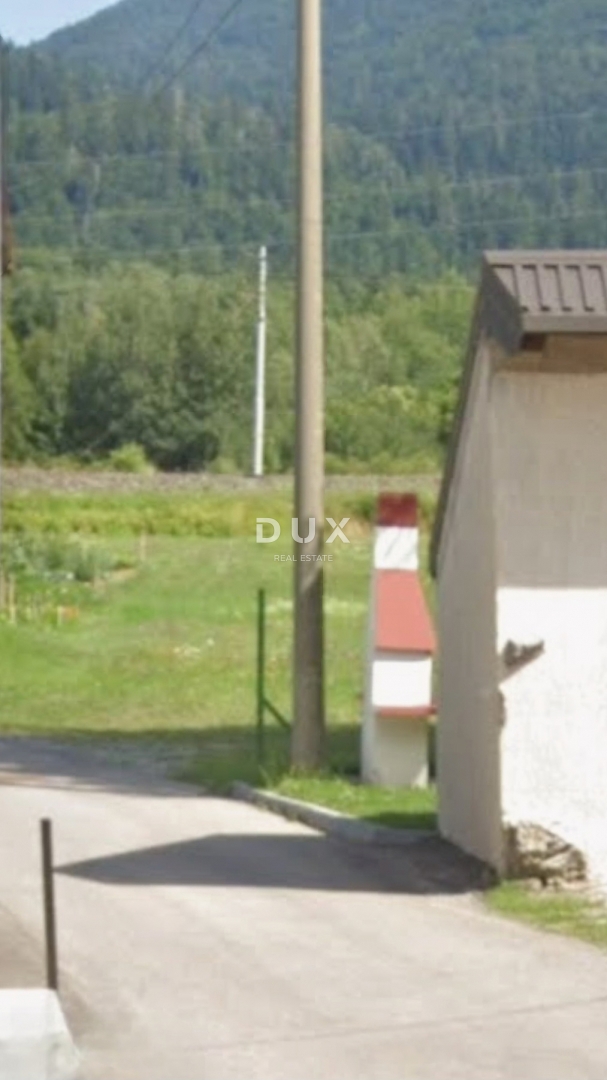 FUŽINE, VRATA - zemljišče 300m2 Z GRADBENIM DOVOLJENJEM!!! blizu jezera