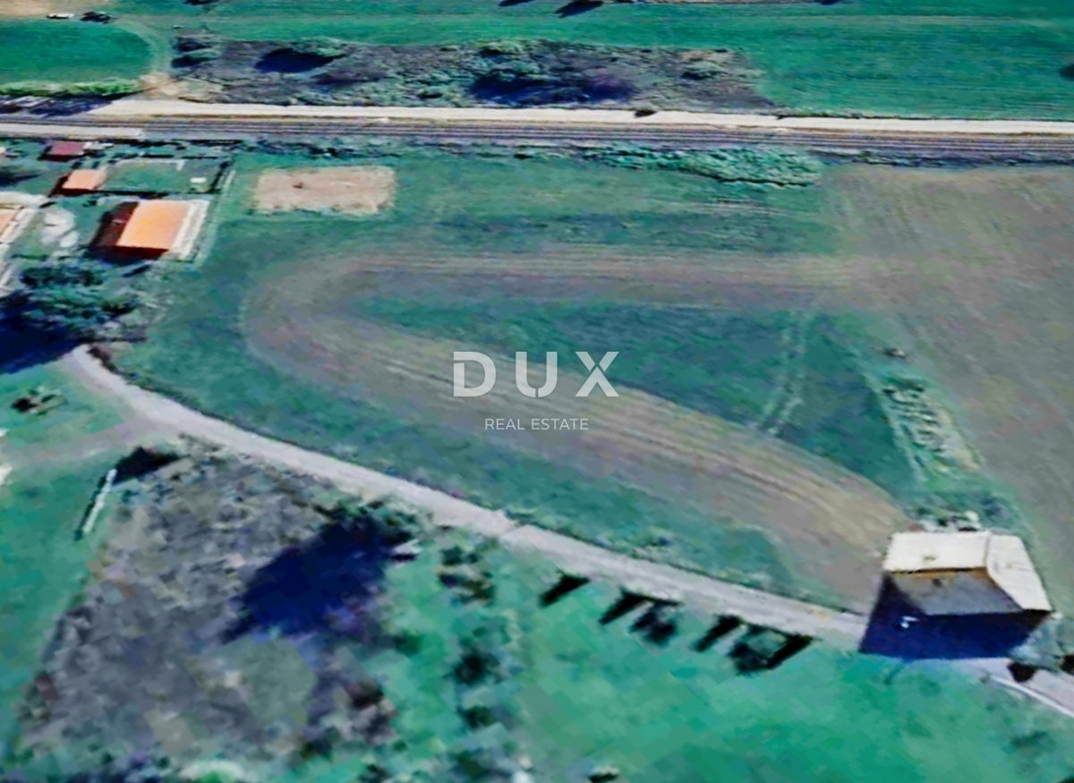 FUŽINE, VRATA - zemljišče 300m2 Z GRADBENIM DOVOLJENJEM!!! blizu jezera