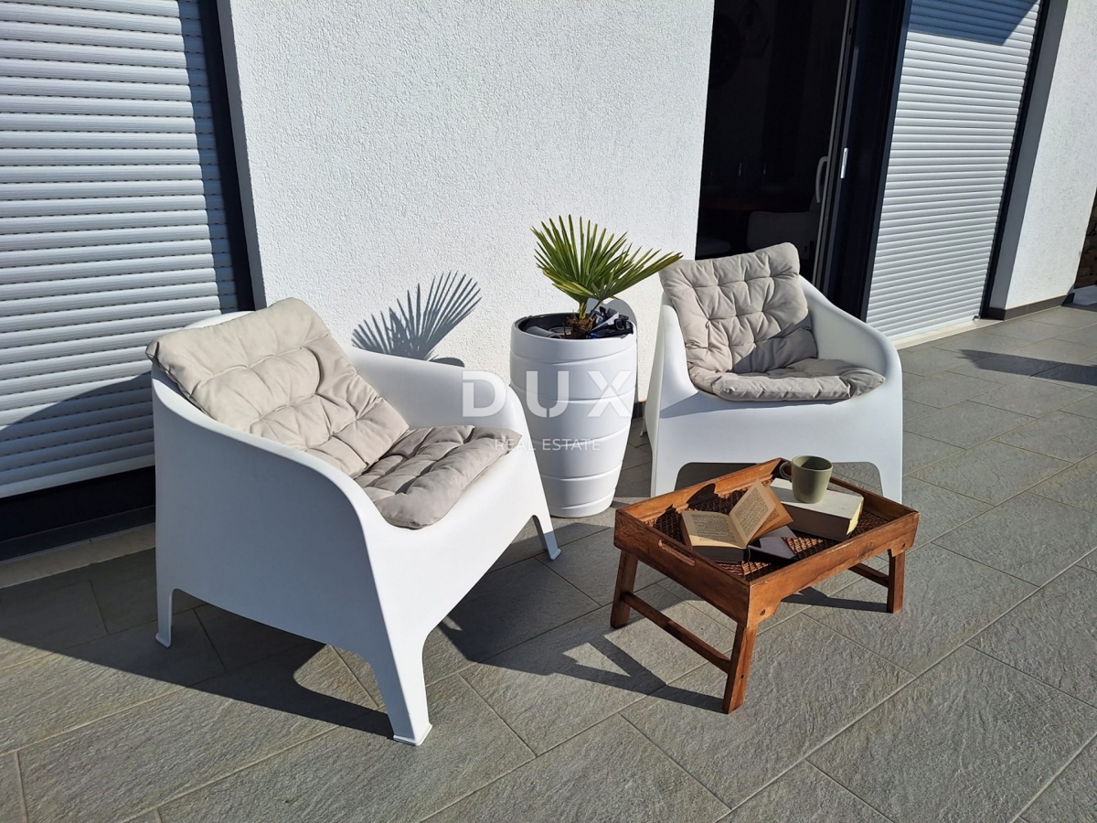 Hiša Novi Vinodolski, 391,72m2