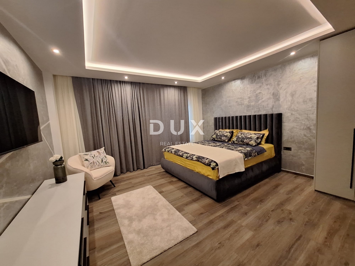 Hiša Novi Vinodolski, 391,72m2