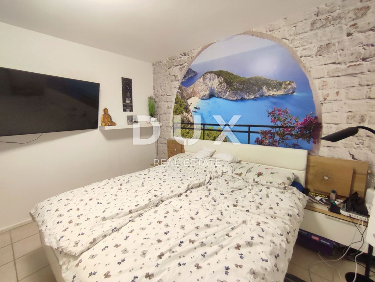 ISTRA, PULA - Družinska hiša na mirni lokaciji