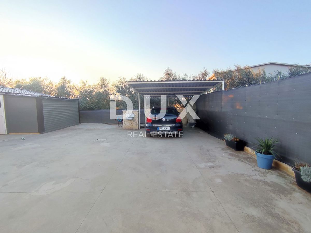 ISTRA, PULA - Družinska hiša na mirni lokaciji