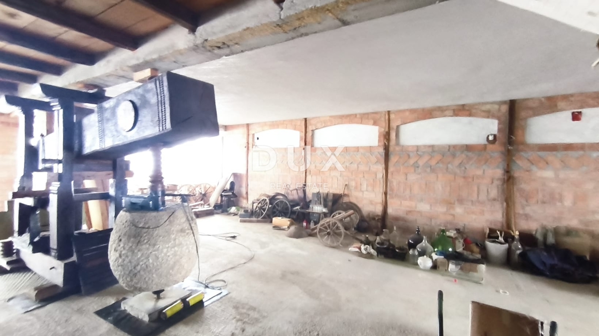 Poslovni prostor Vrhovčak, Samobor - Okolica, 3.892m2