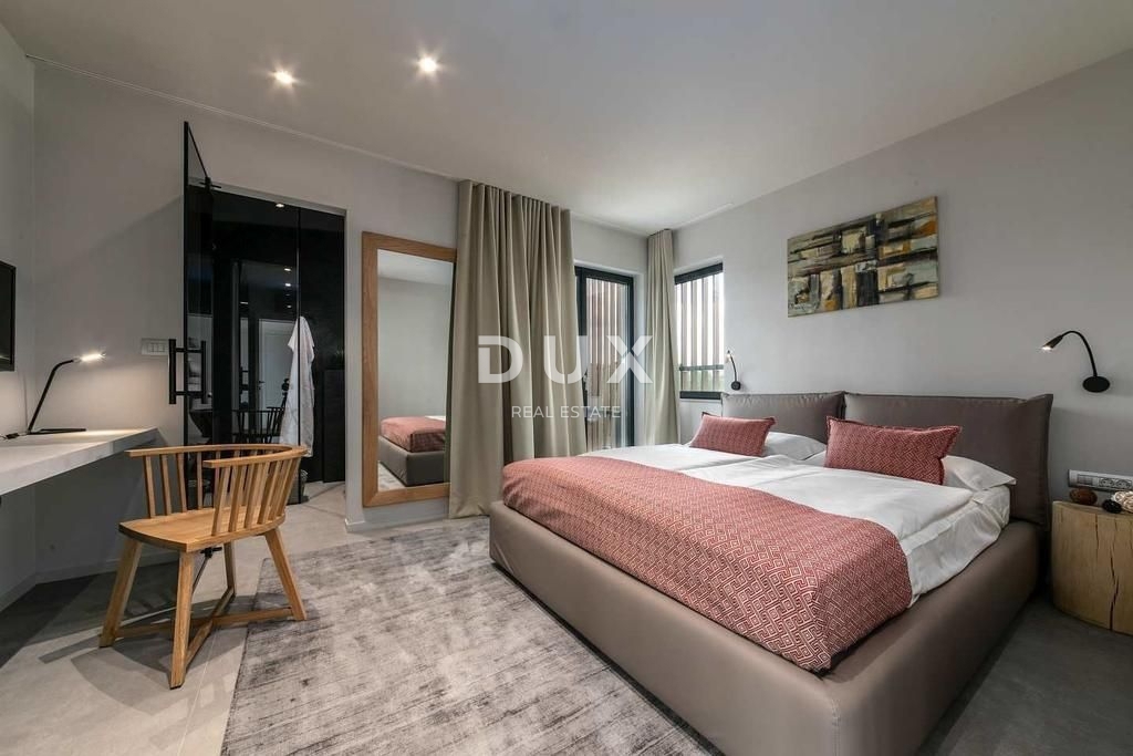 ISTRA, POREČ - Moderna vila z bazenom