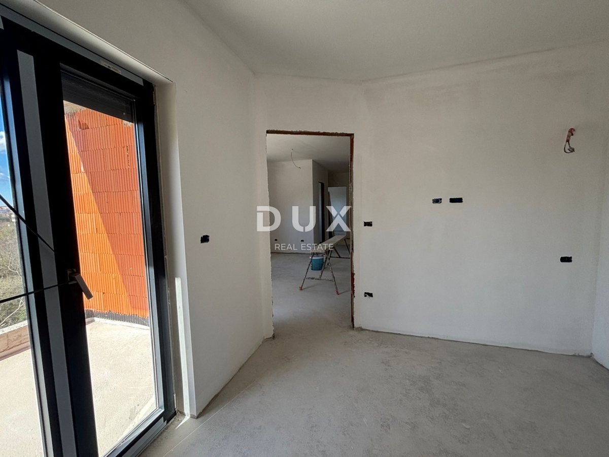 ISTRA, PULA - Stanovanje z dvema spalnicama in teraso blizu centra! NOVOGRADNJA!