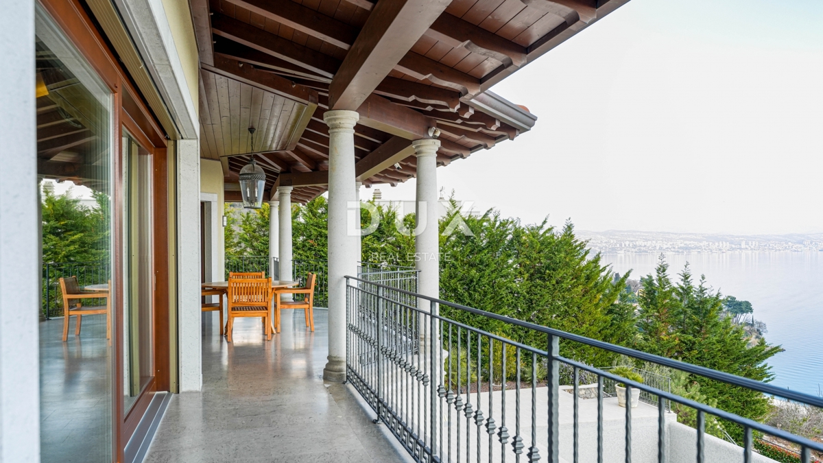 OPATIJA, IČIĆI - Edinstvena luksuzna vila z bazenom in panoramskim razgledom