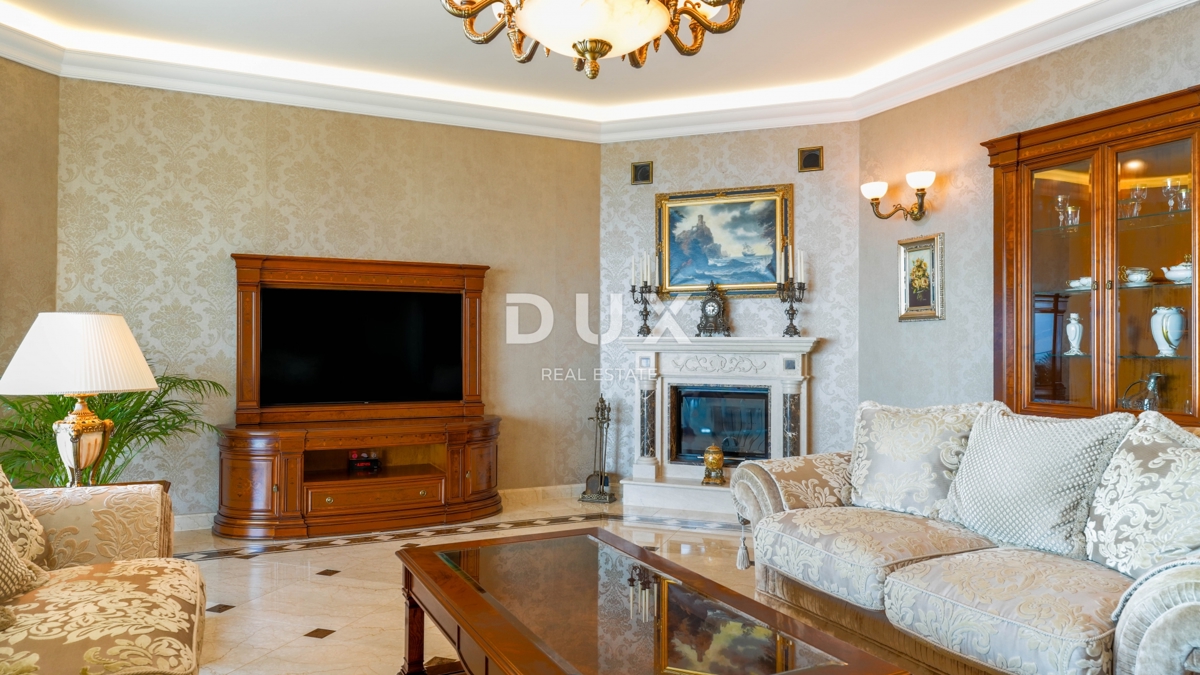 OPATIJA, IČIĆI - Edinstvena luksuzna vila z bazenom in panoramskim razgledom