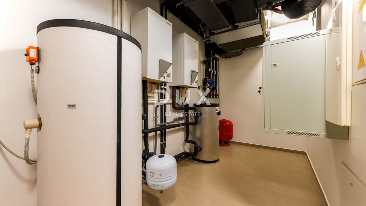 OPATIJA, IČIĆI - Edinstvena luksuzna vila z bazenom in panoramskim razgledom