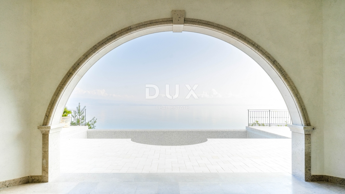 OPATIJA, IČIĆI - Edinstvena luksuzna vila z bazenom in panoramskim razgledom