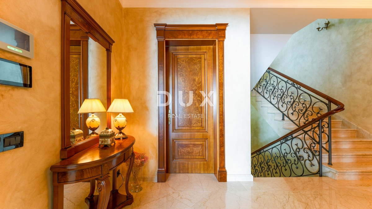 OPATIJA, IČIĆI - Edinstvena luksuzna vila z bazenom in panoramskim razgledom