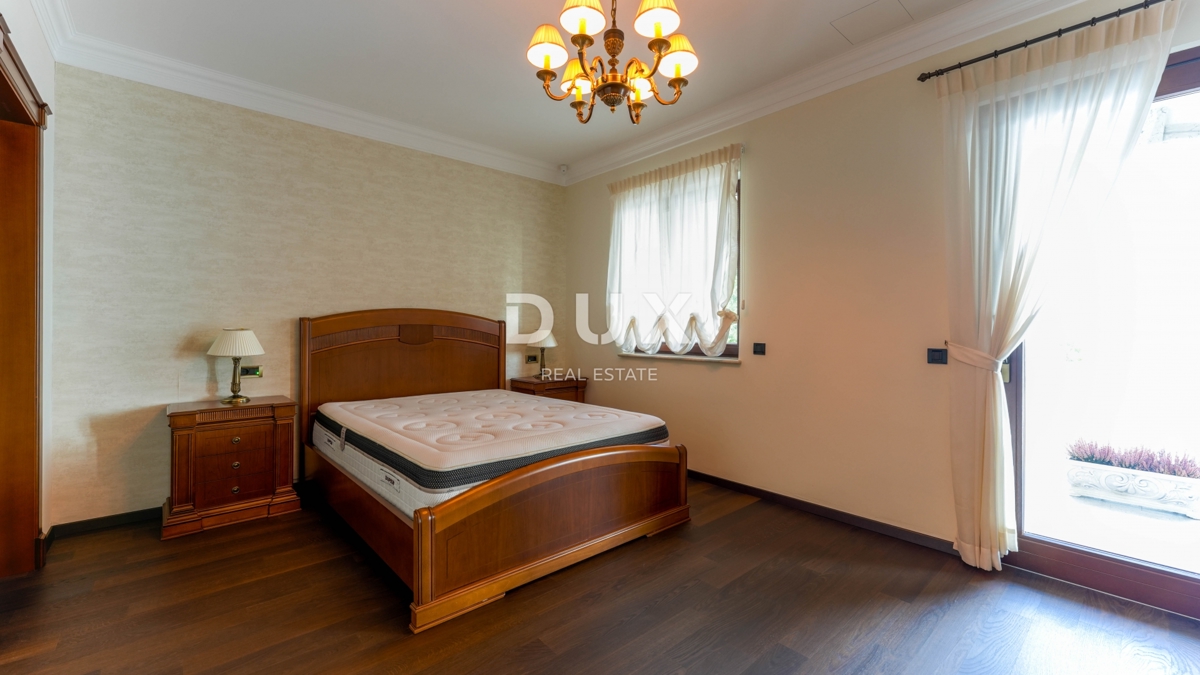 OPATIJA, IČIĆI - Edinstvena luksuzna vila z bazenom in panoramskim razgledom