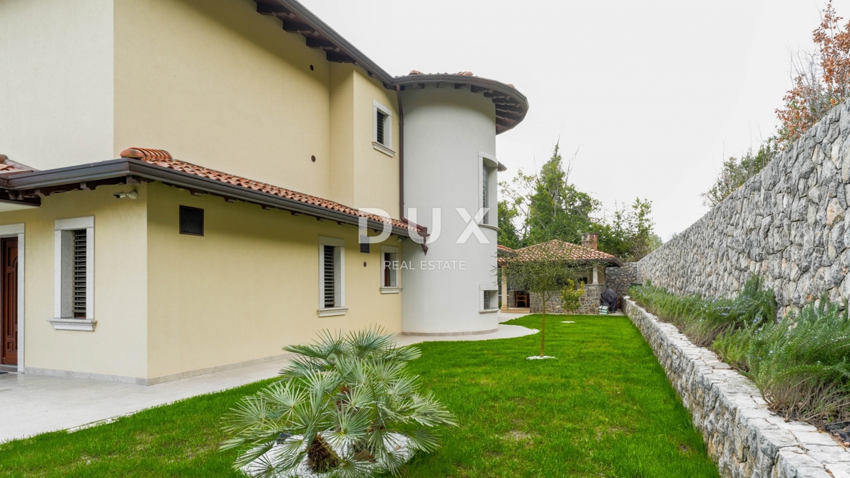 OPATIJA, IČIĆI - Edinstvena luksuzna vila z bazenom in panoramskim razgledom
