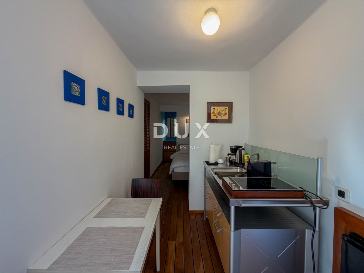 RIJEKA, KANTRIDA - Apartma prva vrsta ob morju v bližini Hilton resorta in čudovite Opatije