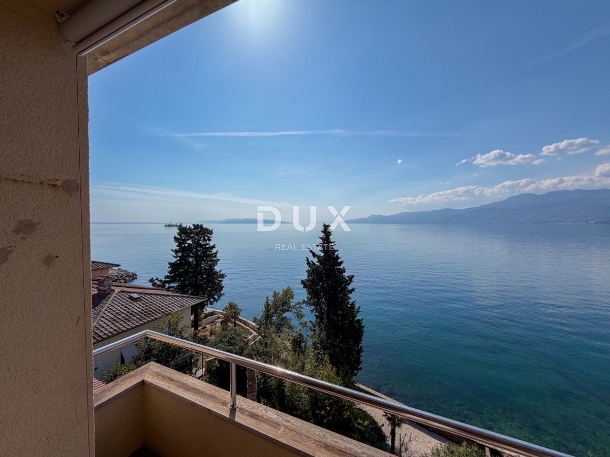 RIJEKA, KANTRIDA - Apartma prva vrsta ob morju v bližini Hilton resorta in čudovite Opatije
