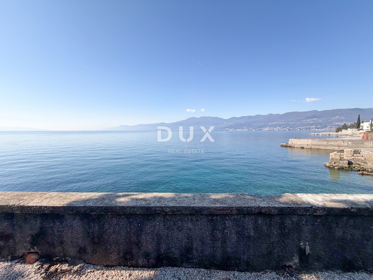 RIJEKA, KANTRIDA - Apartma prva vrsta ob morju v bližini Hilton resorta in čudovite Opatije