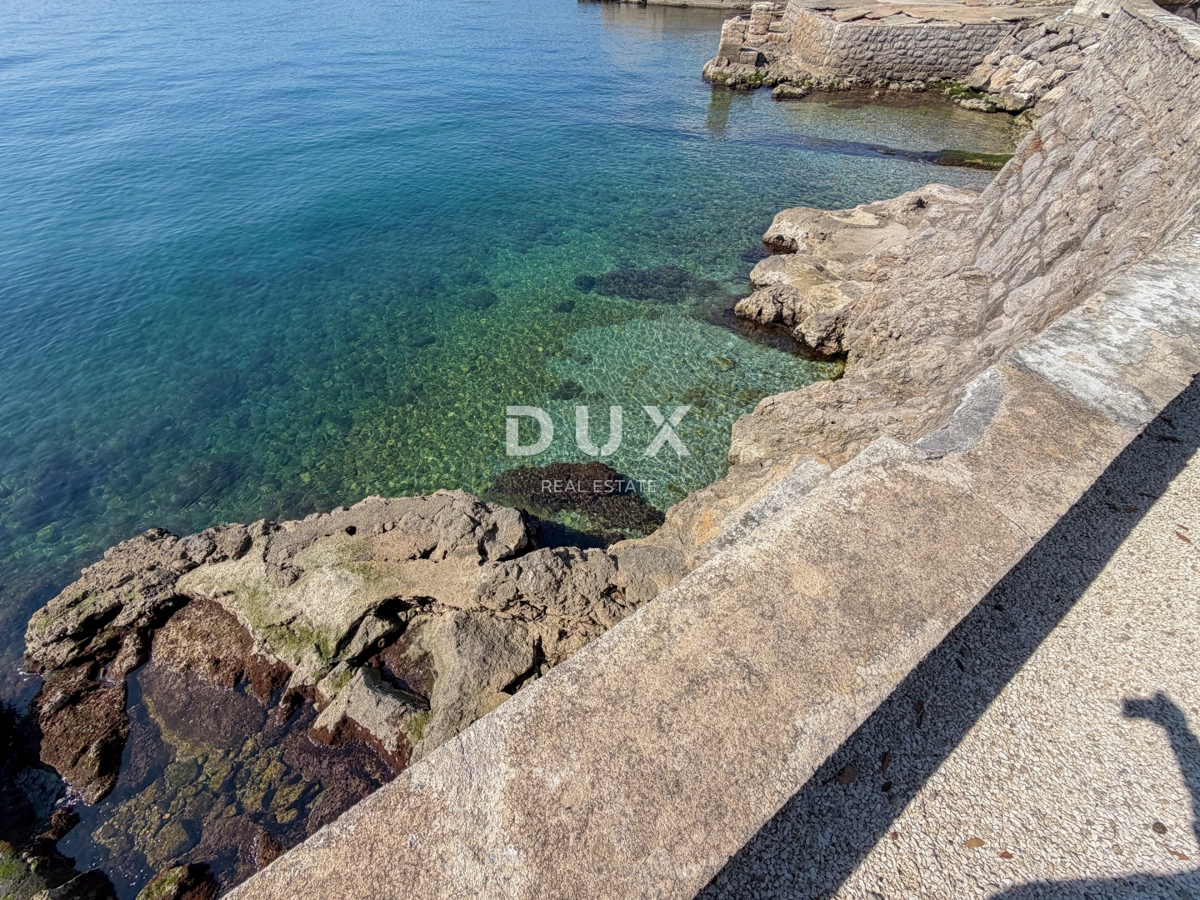 RIJEKA, KANTRIDA - Apartma prva vrsta ob morju v bližini Hilton resorta in čudovite Opatije