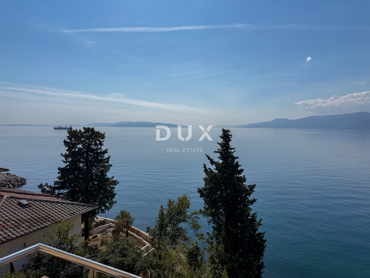 RIJEKA, KANTRIDA - Apartma prva vrsta ob morju v bližini Hilton resorta in čudovite Opatije
