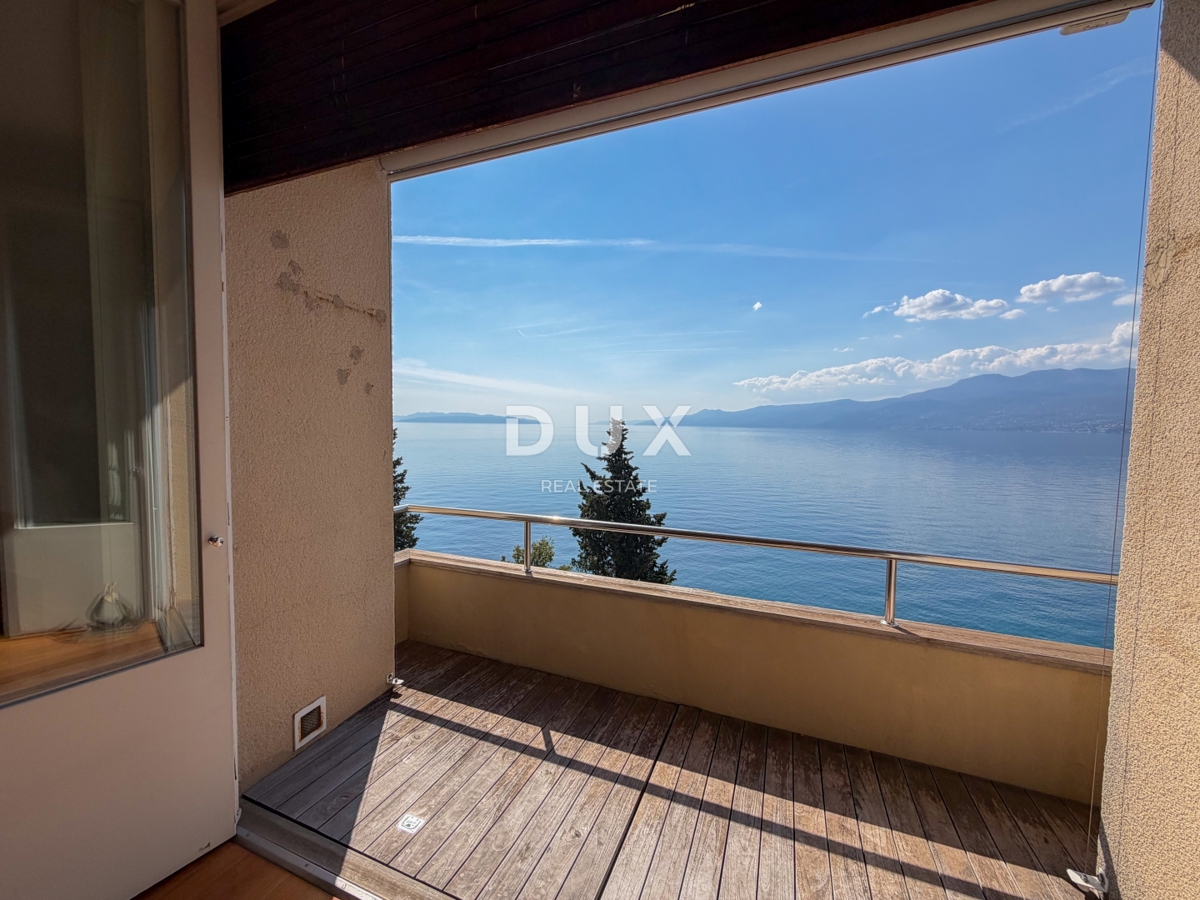 RIJEKA, KANTRIDA - Apartma prva vrsta ob morju v bližini Hilton resorta in čudovite Opatije