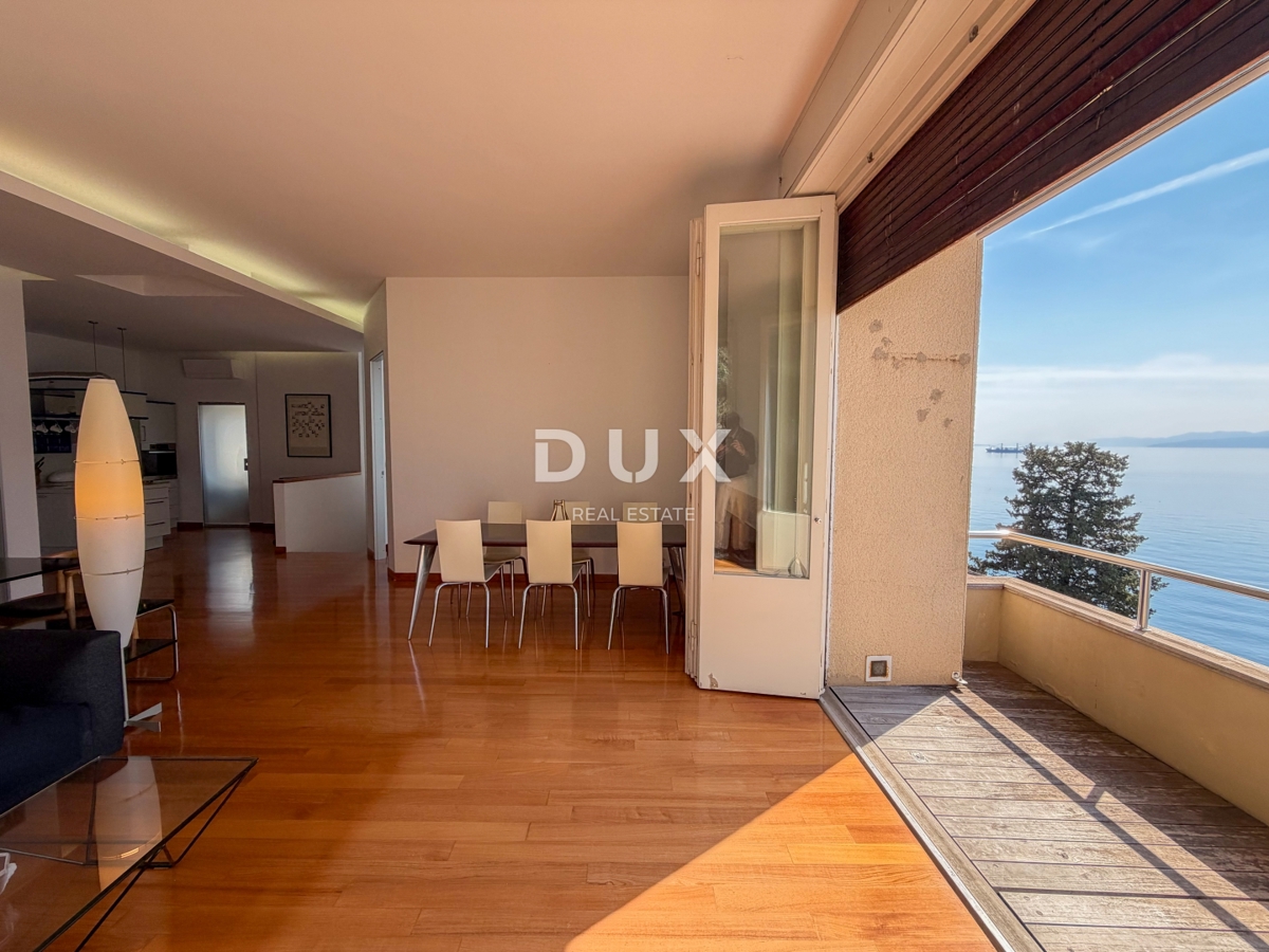 RIJEKA, KANTRIDA - Apartma prva vrsta ob morju v bližini Hilton resorta in čudovite Opatije