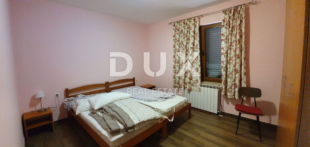 ISTRA, POREČ - Stanovanjska hiša s 5 stanovanjskimi enotami