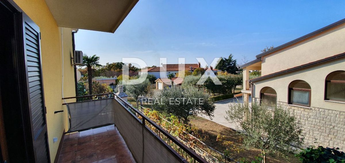 ISTRA, POREČ - Stanovanjska hiša s 5 stanovanjskimi enotami