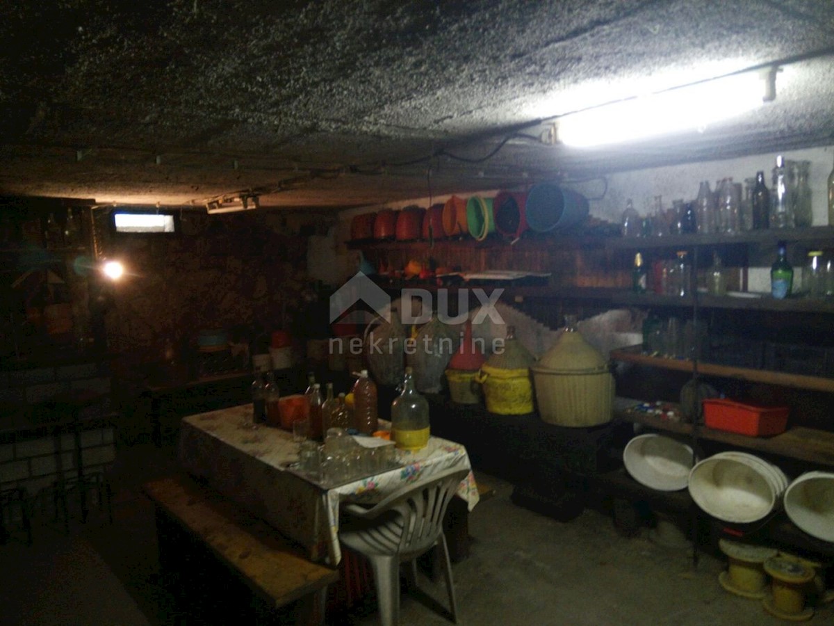 Boljun, Lupoglav, 87m2