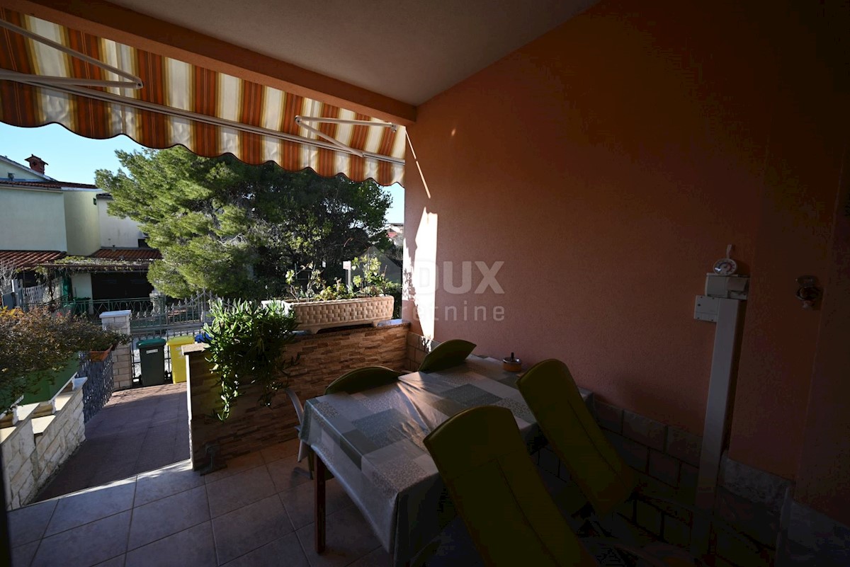 ISTRA, ŠTINJAN Apartmajska hiša s pogledom na morje!