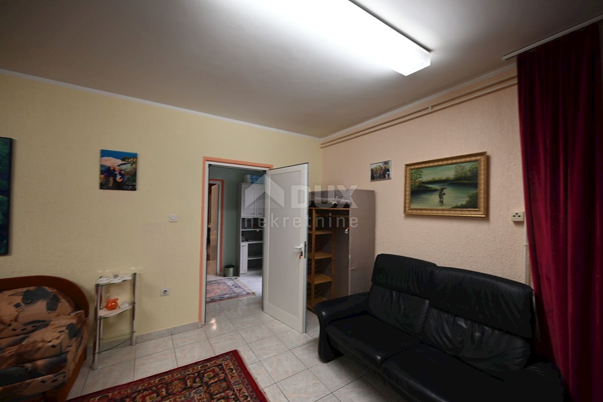 ISTRA, ŠTINJAN Apartmajska hiša s pogledom na morje!