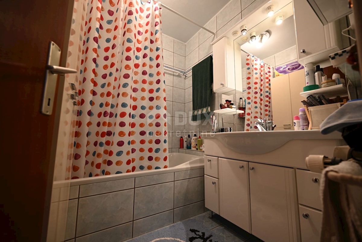 ISTRA, ŠTINJAN Apartmajska hiša s pogledom na morje!
