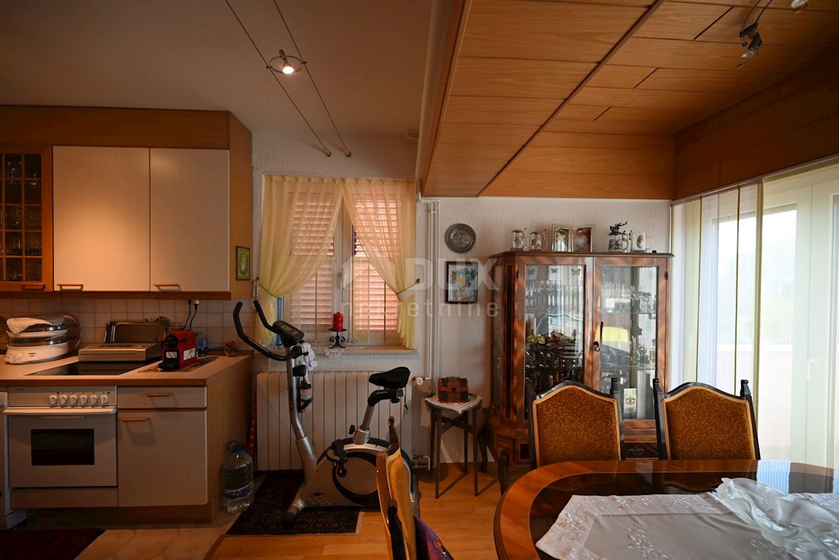 ISTRA, ŠTINJAN Apartmajska hiša s pogledom na morje!
