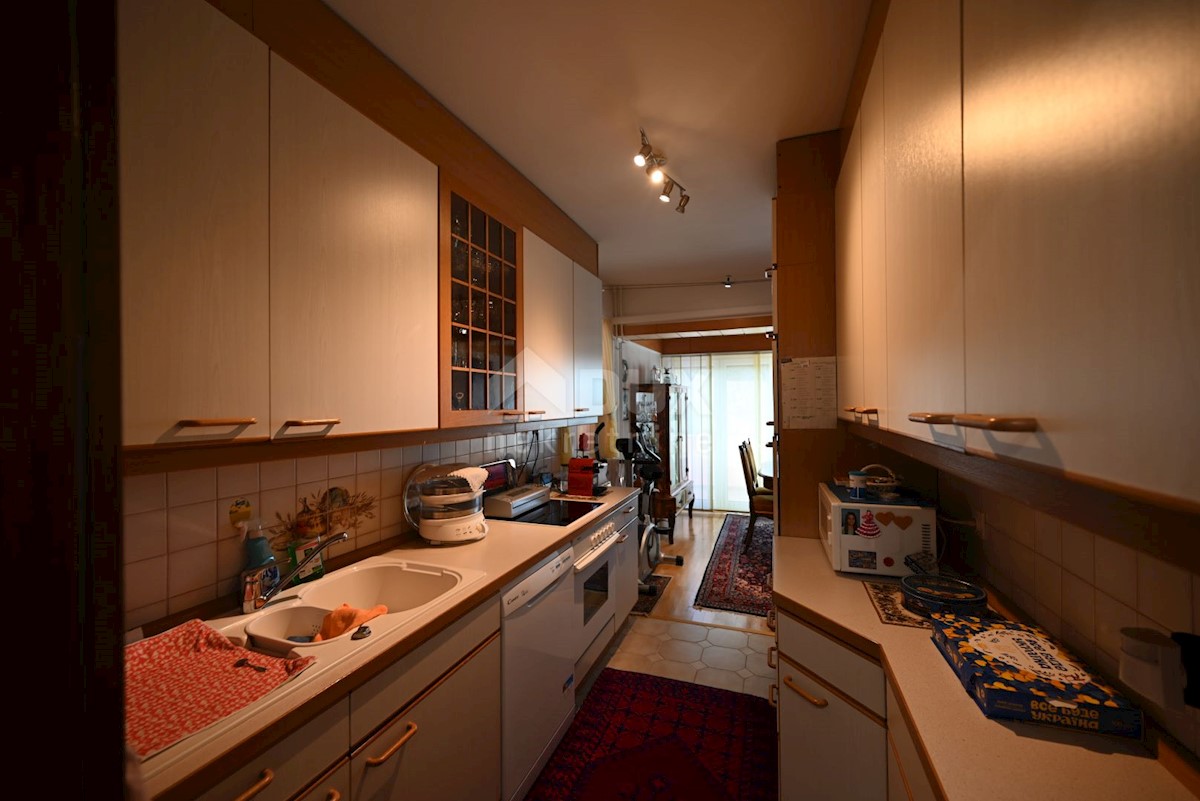ISTRA, ŠTINJAN Apartmajska hiša s pogledom na morje!
