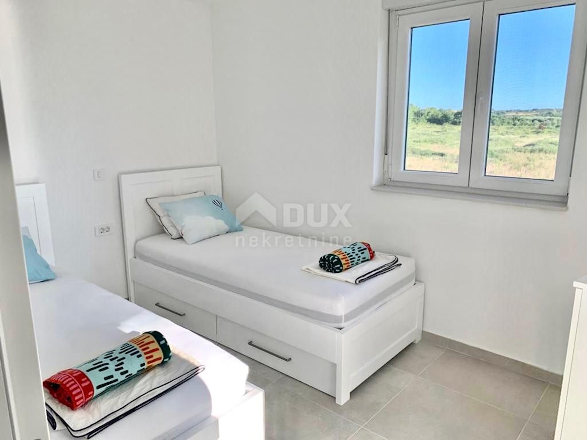 ZADAR, NIN Luksuzno stanovanje 100 metrov od morja!
