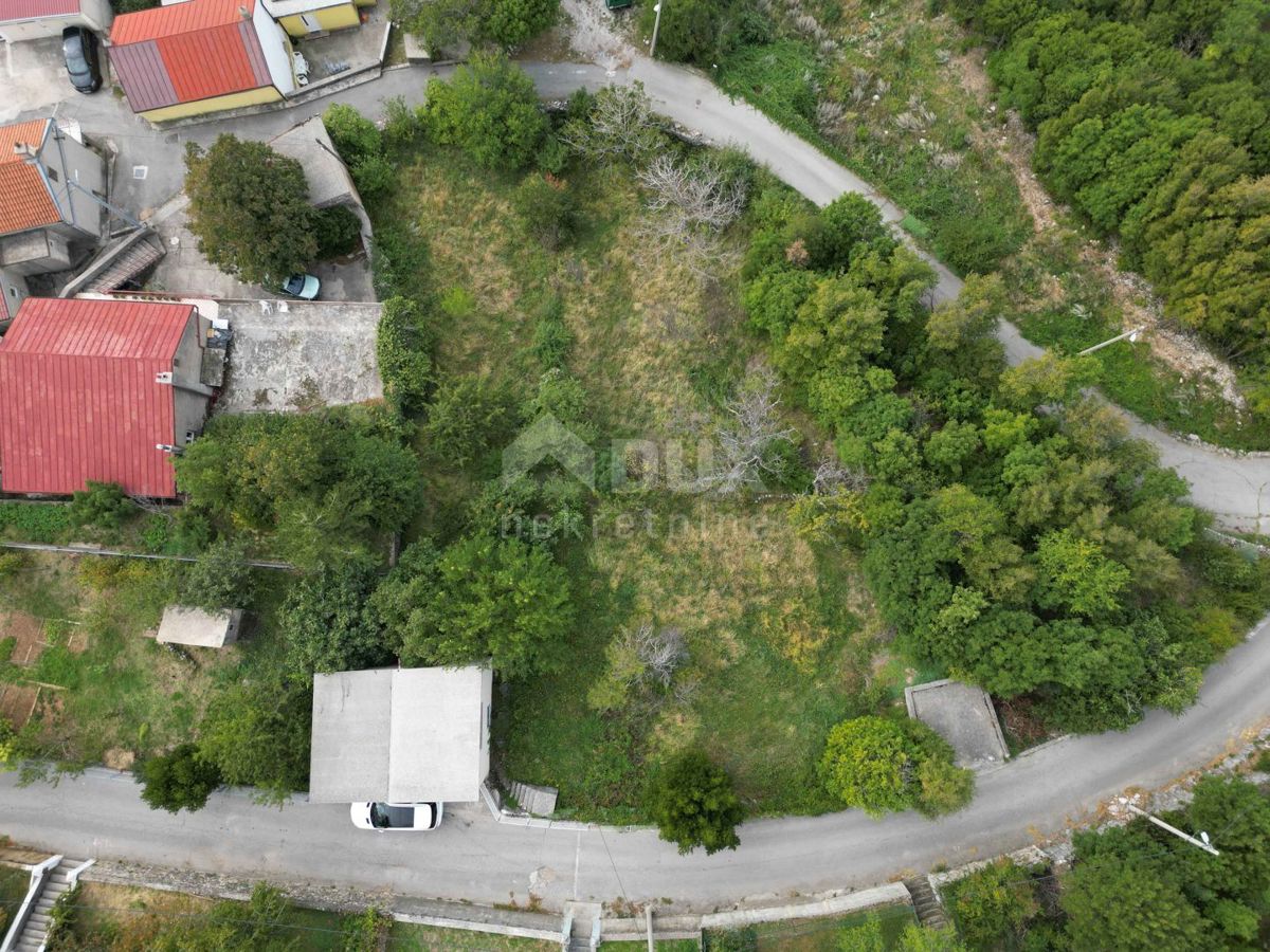 RIJEKA, HRELJIN - dvojček 150m2 s pogledom na morje + okolica 1450m2