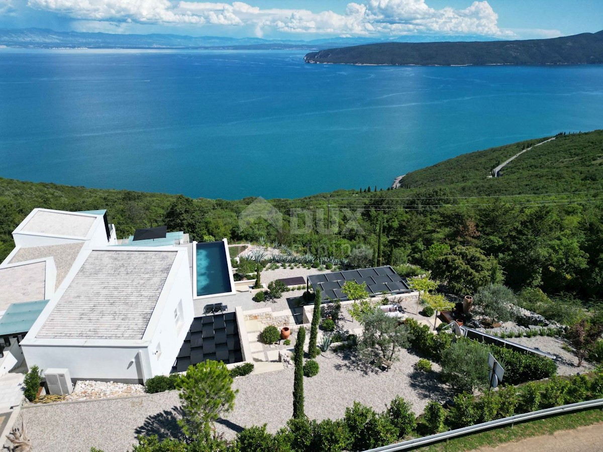 OPATIJA, SV. JELENA - vila 500m2 s panoramskim pogledom na morje in bazen + urejen vrt 2400m2